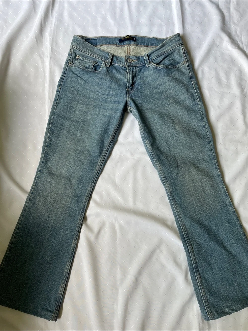 Levis size color